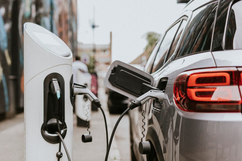 Waarom kiezen voor een elektrische auto in 2025?